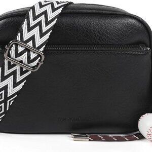 Functional and Chic Vegan Leather Crossbody Bag - Perfect for Daily Use